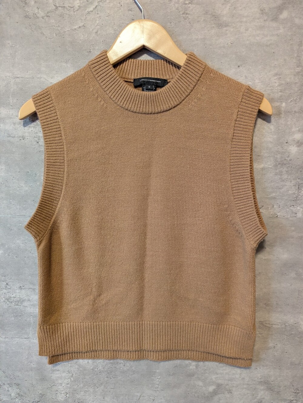 French Connection Crewneck Vest Pullover Sweater Beige Side Slit Sz Small
